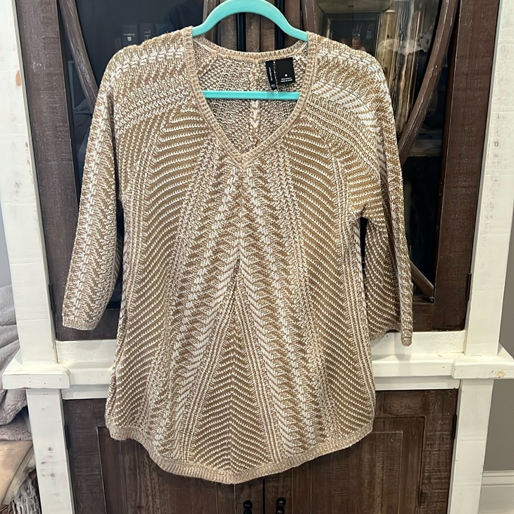New directions tan and cream V-neck sweater
